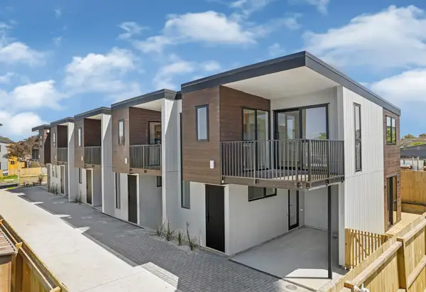 Lot 2 11 Funnell Place, Manurewa