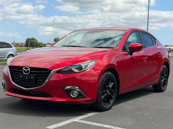 2014 Mazda Axela HYBRID !! LOW KMS