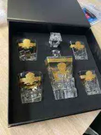 Premium Whiskey Decanter Gift Set