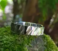 Men’s stainless steel ring size 11 (clearance)