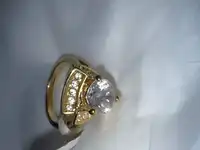 Ladies unique ring size 7