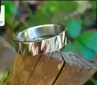 Men’s stainless steel ring size 11 (clearance)