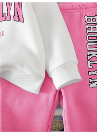 2pcs Baby Girl Letter Print Fleece Sweatshirt & Flare Pants 